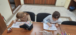 9 ноября 2025 года в Воскресной школе Богоявленского епархиального мужского монастыря провели  уроки "Творчества" для младшей  группы на темы: «Послушание».