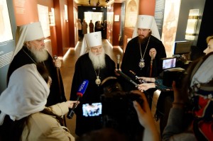 Настоятель Богоявленского епархиального мужского монастыря Игумен Нестор (Болков) принял участие в Божественной Литургии в кафедральном Соборе Рождества Христова.