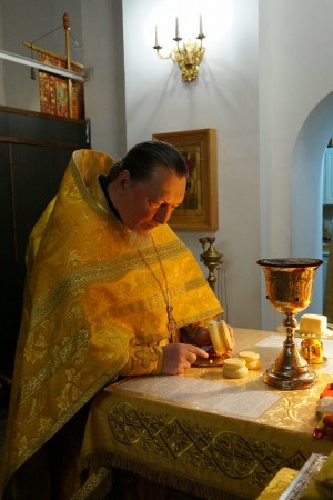 19 декабря 2025 года Игумен Нестор (Болков ) возглавил Праздничную Божественную Литургию в Богоявленском епархиальном мужском монастыре.