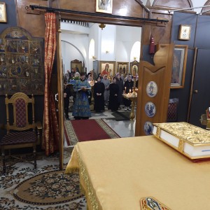 Игумен Нестор (Болков ) совершил Божественную Литургию в Богоявленском епархиальном мужском монастыре города Челябинска.