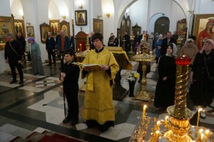 Игумен Нестор (Болков ) совершил Божественную Литургию в Богоявленском епархиальном мужском монастыре городаЧелябинска.