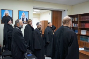 30 сентября 2025 года в Богоявленском епархиальном мужском монастыре прошло совещание с помощниками благочинных и помощниками настоятелей по социальному служению, по религиозному образованию и катехизации, по молодёжной работе, по миссионерскому служению