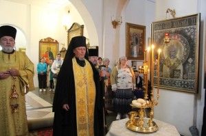 В канун Недели 6-й по Пятидесятнице в Богоявленском мужском монастыре города Челябинска совершили всенощное бдение с литией., 