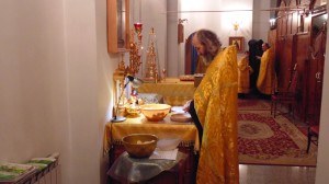 Вечернее субботнее и утреннее воскресное Богослужение в храме монастыря 28-29.10.2017, 