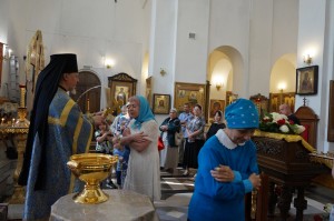В Богоявленском епархиальном мужском монастыре города Челябинска совершили Божественную Литургию., 