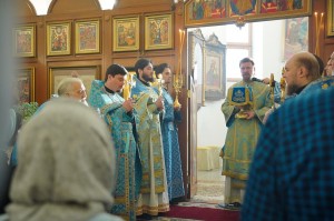 7 февраля 2026 года , митрополит Челябинский и Миасский Алексий совершил  Божественную литургию в Богоявленском мужском монастыре  Челябинска., 