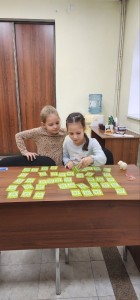 9 ноября 2025 года в Воскресной школе Богоявленского епархиального мужского монастыря провели  уроки "Творчества" для младшей  группы на темы: «Послушание»., 