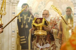 12 октября 2025 года Игумен Нестор(Болков) принял участие в Божественной Литургии в кафедральном соборе Рождества Христова., 