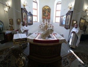 19 августа 2025 года, в день празднования Преображения Господа Бога и Спаса нашего Иисуса Христа, Игумен Нестор (Болков ) совершил Божественную Литургию в Богоявленском мужском монастыре города Челябинска., 