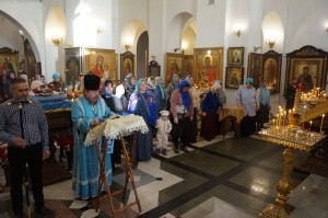 В Богоявленском епархиальном мужском монастыре города Челябинска совершили Божественную Литургию., 