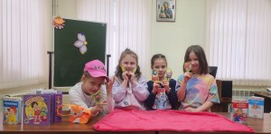 1 февраля 2026 года в Воскресной школе Богоявленского мужского монастыря провели уроки "Творчества" для младшей группы на темы:, 