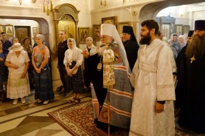 Настоятель Богоявленского епархиального мужского монастыря Игумен Нестор (Болков) принял участие в богослужение в храме иконы Божией Матери «Всех скорбящих Радость» Челябинского Одигитриевского женского монастыря., 