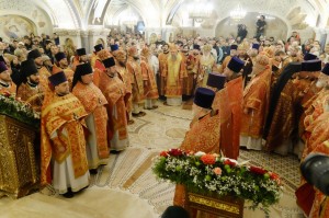 12 октября 2025 года Игумен Нестор(Болков) принял участие в Божественной Литургии в кафедральном соборе Рождества Христова., 