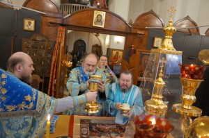 Игумен Нестор (Болков ) совершил Божественную Литургию в Богоявленском епархиальном мужском монастыре города Челябинска., 