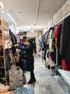 В Богоявленском  мужском монастыре  состоялась  благотворительная раздача одежды и обуви., 