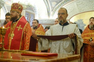 12 октября 2025 года Игумен Нестор(Болков) принял участие в Божественной Литургии в кафедральном соборе Рождества Христова., 