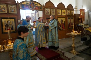 В Богоявленском епархиальном мужском монастыре города Челябинска совершили Божественную Литургию., 
