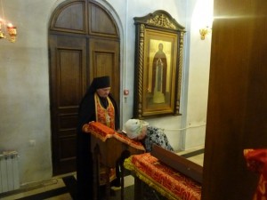 В канун Недели о слепом Игумен Нестор (Болков ) совершил всенощное бдение в Богоявленском мужском монастыре., 