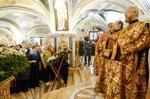 12 октября 2025 года Игумен Нестор(Болков) принял участие в Божественной Литургии в кафедральном соборе Рождества Христова., 