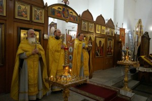 Игумен Нестор (Болков ) совершил Божественную Литургию в Богоявленском епархиальном мужском монастыре города Челябинска., 