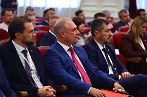 11 октября 2025 года Настоятель Богоявленского епархиального мужского монастыря Игумен Нестор (Болков) принял участие  в форуме «Церковь, Власть и Бизнес» в рамках научно-практической конференции «Соборные чтения»в Законодательном собрании Челябинской обл, 