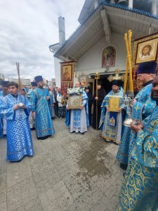 10 августа 2024 года настоятель Богоявленского мужского монастыря города Челябинска игумен Нестор (Болков ) принял участие в Божественной Литургии в храме иконы Богородицы «Всех скорбящих Радость» Челябинского Одигитриевского женского монастыря., 