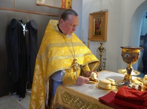 В день празднования Собора Московских святителей Игумен Нестор возглавил Божественную Литургию в Богоявленском мужском монастыре.