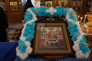 В канун праздника Успения Пресвятой Богородицы Игумен Нестор (Болков ) возглавил всенощное бдение в Богоявленском мужском монастыре Челябинска.