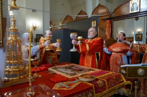 Игумен Нестор (Болков ) совершил Литургию в  Богоявленском мужском монастыре Челябинска., 