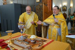 В Богоявленском  мужском монастыре Челябинска совершили Божественную Литургию., 