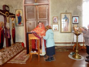 Игумен Нестор (Болков ) совершил Литургию в  Храме Святого Пророка Илии с. Клеопино Каслинского района., 