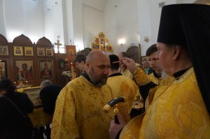 В канун Недели 2-й по Пятидесятнице,  Игумен Нестор (Болков ) возглавил всенощное бдение в Богоявленском мужском монастыре Челябинска., 