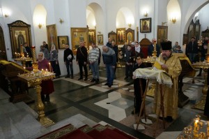 16 ноября 2025 года,в Неделю 23-ю по Пятидесятнице , Игумен Нестор (Болков ) настоятель Богоявленского мужского монастыря города Челябинска с клириками святой обители , совершил Божественную Литургию святителя Иоанна Златоустого в Богоявленском мужском мо, 