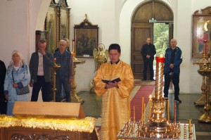 В канун 4-й Недели по Пятидесятнице Игумен Нестор возглавил всенощное бдение с литией в Богоявленском мужском монастыре Челябинска., 