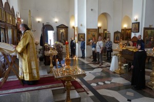 В Богоявленском мужском монастыре города Челябинска совершили Божественную Литургию., 