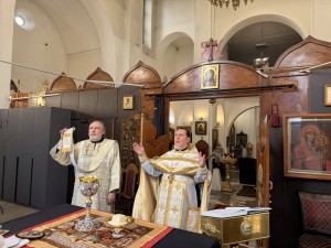 Игумен Нестор (Болков) возглавил Литургию в Богоявленском мужском монастыре Челябинска., 