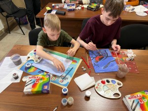 15 февраля 2026 года в Воскресной школе Богоявленского мужского монастыря провели уроки для средней группы:, 