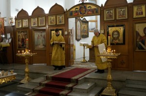 В Богоявленском епархиальном мужском монастыре Игумен Нестор (Болков ) совершил Всенощное бдение с литией., 