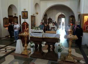 В канун Недели 7-й по Пасхе, Игумен Нестор (Болков) возглавил всенощное бдение в Богоявленском мужском монастыре Челябинска., 