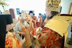 Настоятель Богоявленского мужского монастыря Челябинска Игумен Нестор (Болков) принял участие  в Божественной Литургии в храме Покрова Пресвятой Богородицы в селе Булзи., 