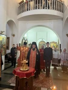 В канун Недели о расслабленном Игумен Нестор (Болков) совершил всенощное бдение в Богоявленском мужском монастыре Челябинска., 