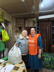 В Богоявленском епархиальном мужском  монастыре провели благотворительную раздачу продуктовых наборов., 