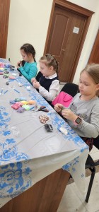 8 февраля 2026 года в Воскресной школе Богоявленского мужского монастыря провели уроки "Творчества" для младшей группы на темы: "Исход еврейского народа из Египта"., 