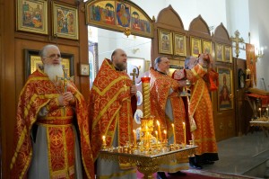 В Неделю Неделю 5-й по Пасхе, о самаряныне, Игумен Нестор (Болков) совершил Литургию в Богоявленском мужском монастыре Челябинска., 