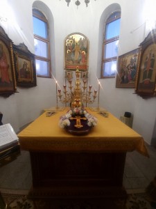 ​​​​​​​В канун праздника Воздвижения Честного и Животворящего Креста Господня, в Богоявленском мужском монастыре совершили всенощное бдение., 