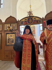 5 апреля 2026 года, в канун Недели 3-й по Пасхе и памяти святых жен-мироносиц, совершили всенощное бдение с литией., 