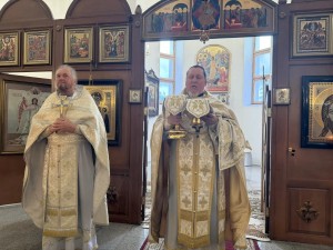 В Троицкую родительскую субботу Игумен Нестор (Болков) возглавил Божественную Литургию  в Богоявленском  мужском монастыре  Челябинска., 