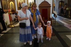 В канун празднования памяти первоверховных апостолов Петра и Павла  в Богоявленском мужском монастыре Челябинска совершили всенощное бдение с литией., 