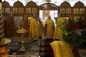 19 декабря 2025 года Игумен Нестор (Болков ) возглавил Праздничную Божественную Литургию в Богоявленском епархиальном мужском монастыре., 