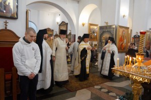 В Богоявленском епархиальном мужском монастыре Игумен Нестор (Болков ) возглавил Всенощное бдение с литией., 